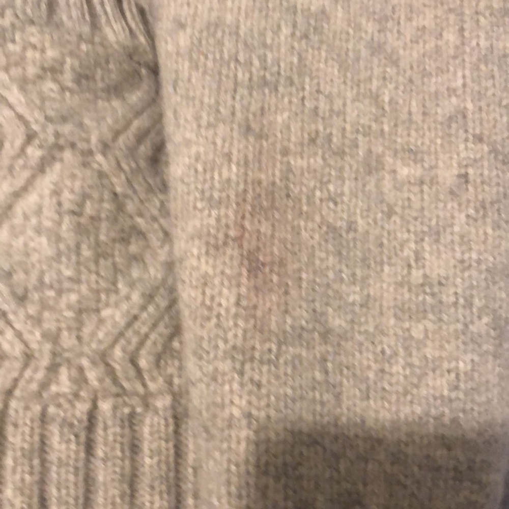 Sweater - Picture 4 of 5
